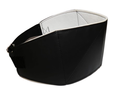 pas czarny biodrowy biale tlo.jpg